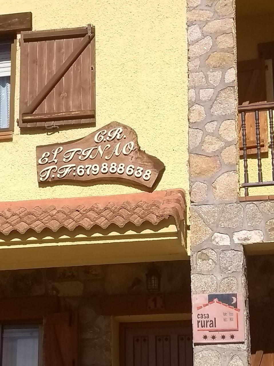 Tinao de Gredos Barajas de Gredos Exterior foto